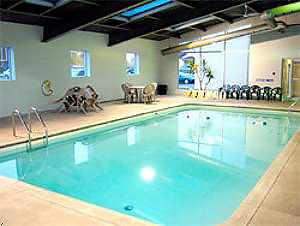 Days Inn pool