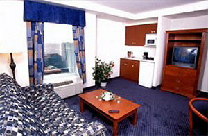 Days Inn suite