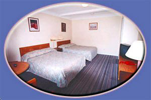 Double bed guest room